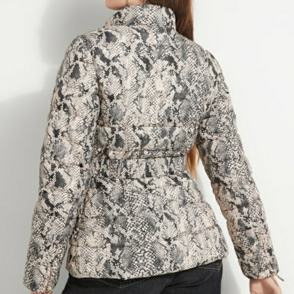 NEW GUESS Lexie Snakeskin Puffer Jacket SZ S - Picture 3 of 9